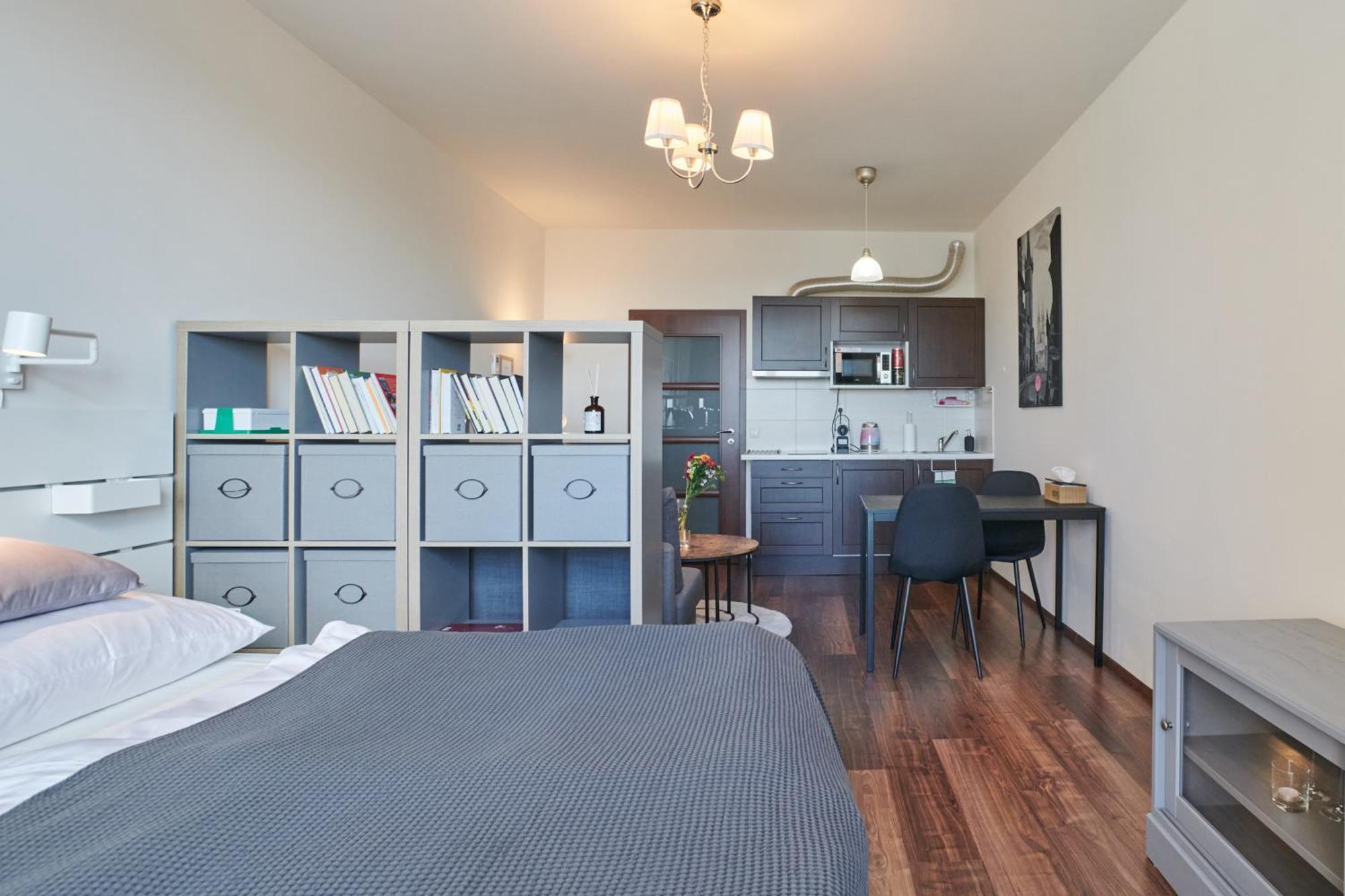 Appartamento High-sky O2 Arena With Garage Parking And Ac